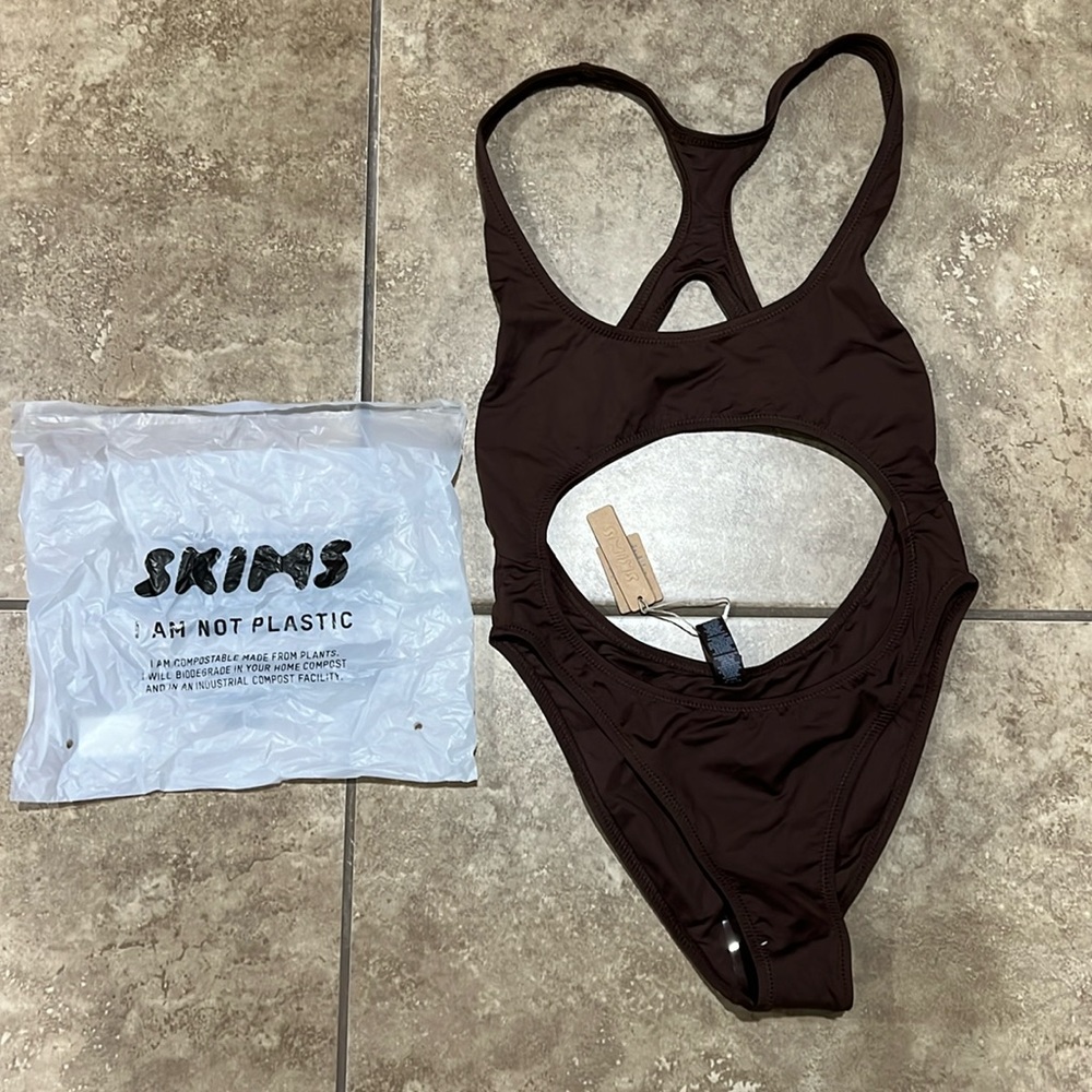 Skims Swim Cut out monokini